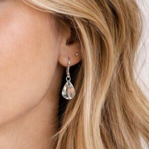 Vintage Teardrop Faceted Crystal Drop Earrings, Silver Tone Hooks, Classic Elega